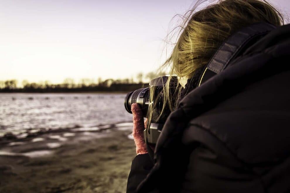 How to Take Solo Travel Photos